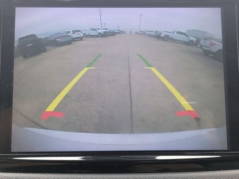 Used 2023 Chrysler Pacifica Touring-L FWD image 14