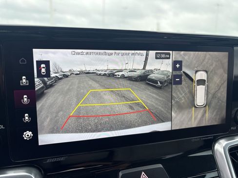 Used 2023 Kia Sorento SX image 14