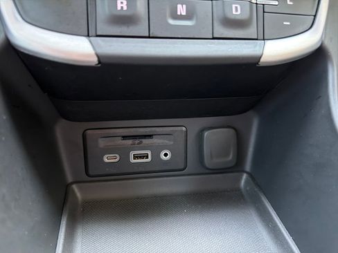 Used 2024 GMC Terrain SLT w/ Tech Package image 31