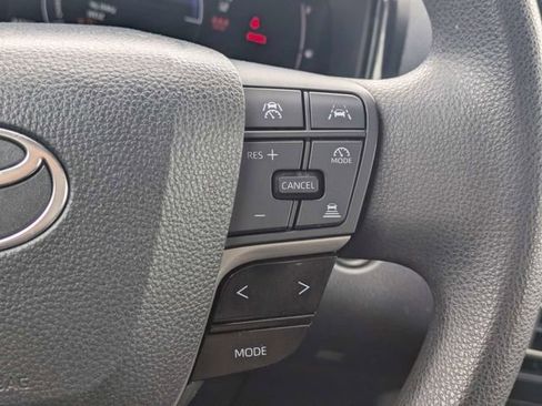 Used 2025 Toyota Camry LE image 24