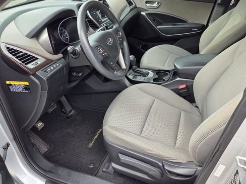 Used 2018 Hyundai Santa Fe Sport FWD image 8