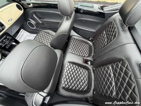 Used 2019 Volkswagen Beetle 2.0T Final Edition SEL FWD image 28