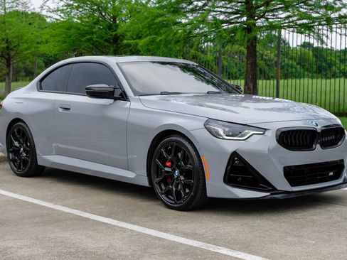 Used 2025 BMW M240i Coupe w/ Premium Package RWD image 11