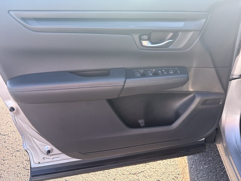 Used 2025 Honda CR-V Sport image 22