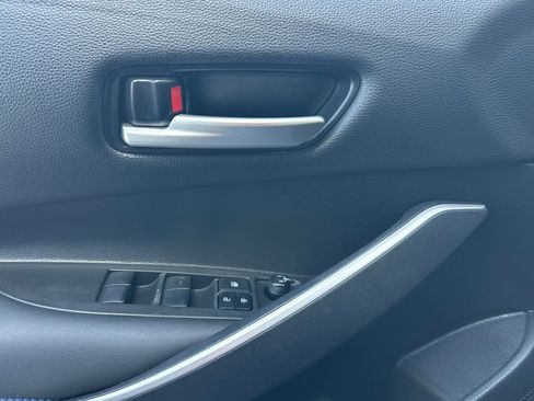Certified 2022 Toyota Corolla SE FWD image 11