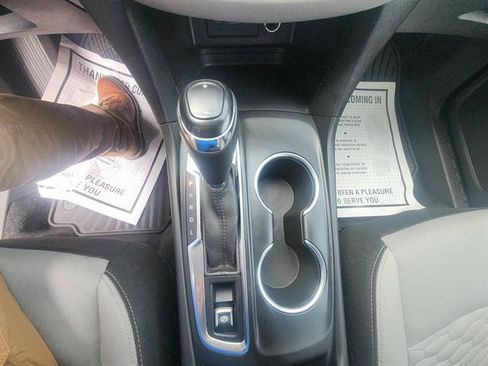 Used 2019 Chevrolet Equinox LT AWD/4WD image 25