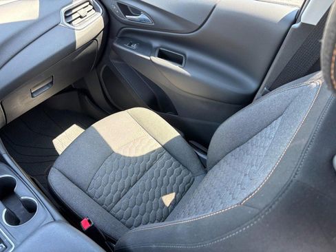 Certified 2018 Chevrolet Equinox LT FWD image 14
