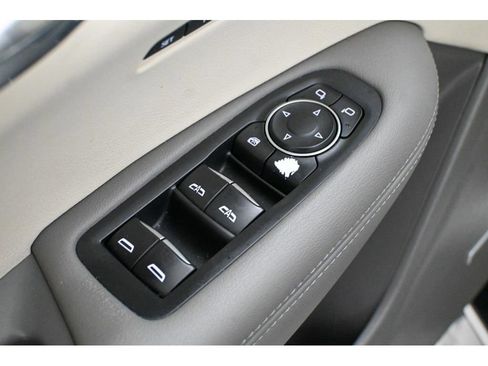 Used 2020 Cadillac XT6 Premium Luxury image 35