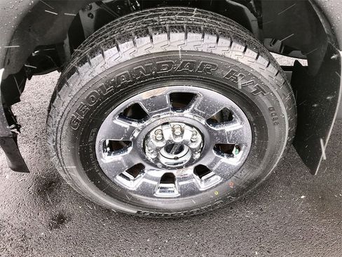 Used 2024 Ford F250 Lariat w/ Chrome Package image 10