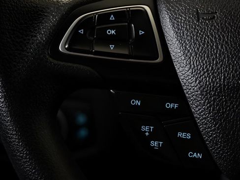 Used 2018 Ford Escape SE image 23