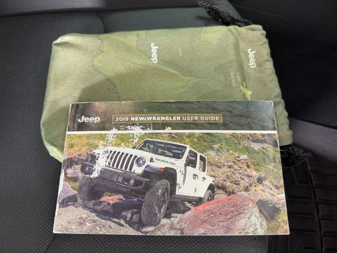 Used 2019 Jeep Wrangler Unlimited Sport S AWD/4WD image 47