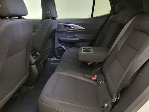 New 2026 Chevrolet Equinox EV LT w/ Comfort Package FWD image 39