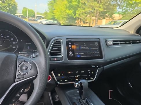 Used 2019 Honda HR-V EX image 20