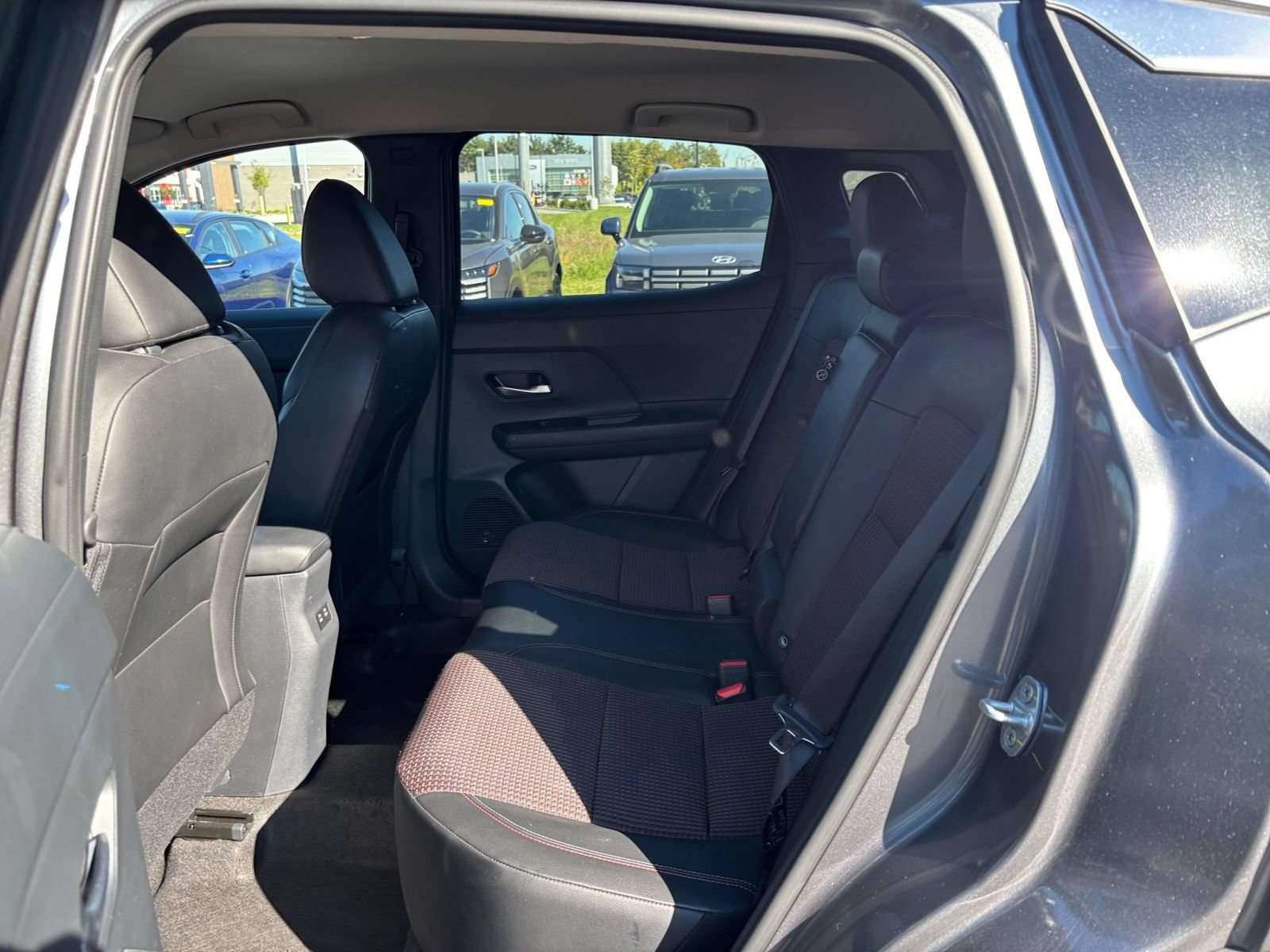 Used 2026 Nissan Kicks SR FWD image 24