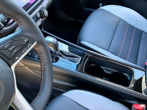 Certified 2024 Nissan Kicks SR w/ SR Premium Package image 14