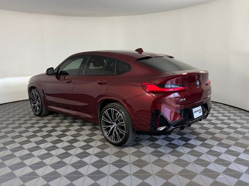 Used 2024 BMW X4 xDrive30i w/ Premium Package AWD/4WD image 3
