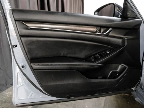 Used 2022 Honda Accord Sport image 39