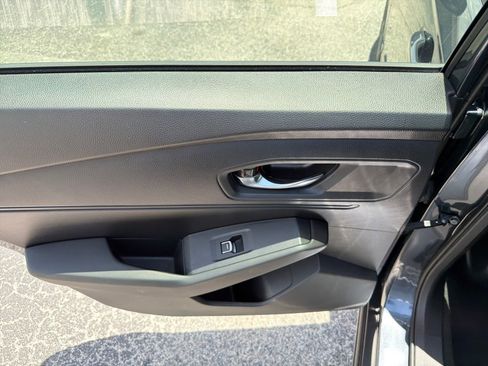 Used 2024 Honda Accord EX image 33