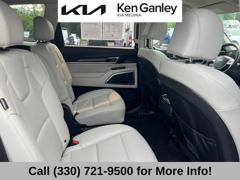 Certified 2024 Kia Telluride S w/ S Sunroof Package AWD/4WD image 60