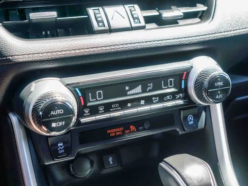 Used 2022 Toyota RAV4 XLE Premium FWD image 21