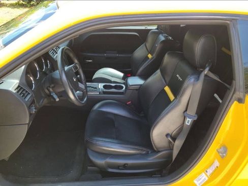 Used 2010 Dodge Challenger SRT8 w/ SRT Option Group II image 10