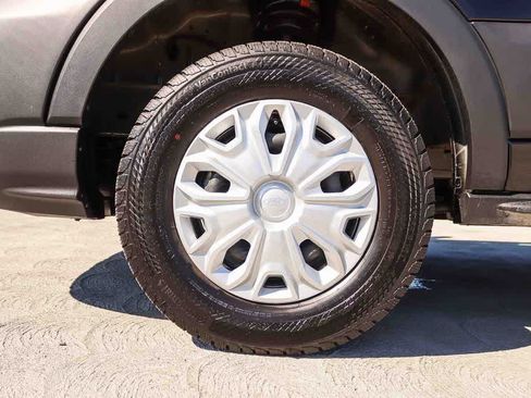 Certified 2025 Ford Transit 250 148 Medium Roof RWD image 11