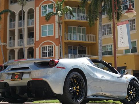 Used 2018 Ferrari 488 Spider RWD image 57