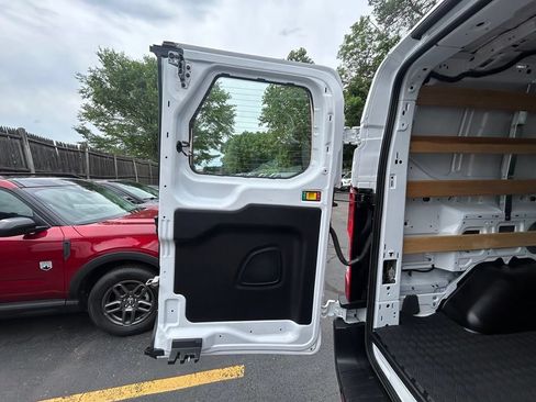 Used 2025 Ford Transit 250 Low Roof w/ Exterior Upgrade Package RWD image 8