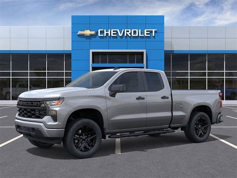 New 2026 Chevrolet Silverado 1500 Custom image 3