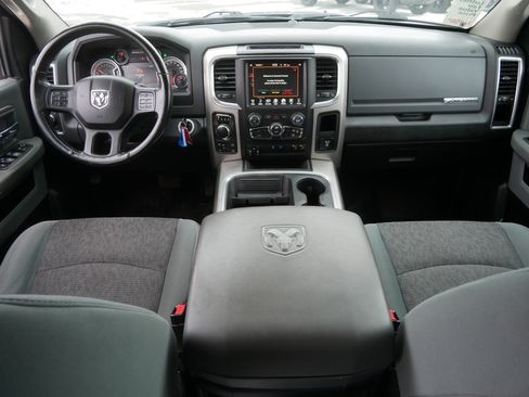 Used 2017 RAM 1500 Big Horn image 10