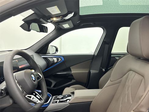 Used 2026 BMW X3 xDrive30 w/ M Sport Package image 24