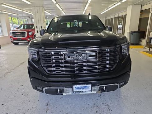 Certified 2025 GMC Sierra 1500 Denali Ultimate AWD/4WD image 8