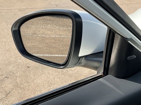 Used 2023 Nissan Altima 2.5 S image 11