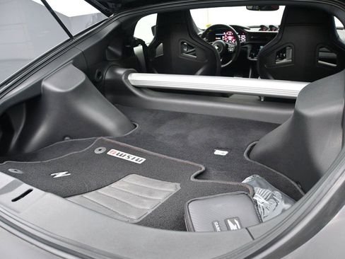 Certified 2024 Nissan Z NISMO w/ Floor Mat Package RWD image 14