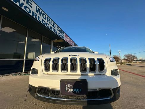 Used 2015 Jeep Cherokee Limited w/ Trailer Tow Group image 8