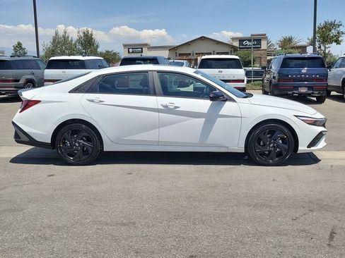 New 2026 Hyundai Elantra SEL Sport FWD image 31