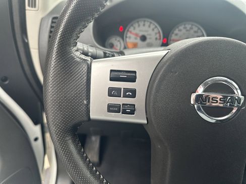 Used 2020 Nissan Frontier PRO-4X w/ Pro-4x Utility Package AWD/4WD image 13