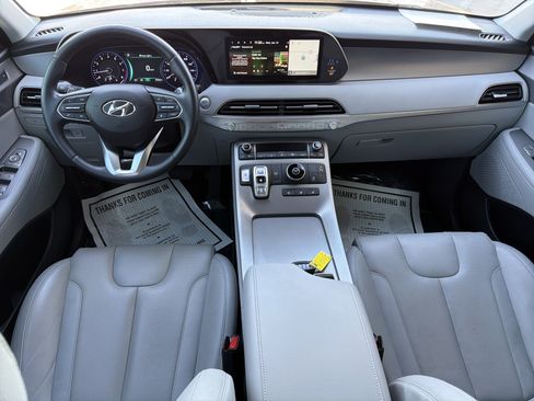 Used 2022 Hyundai Palisade SEL w/ Premium Package image 11