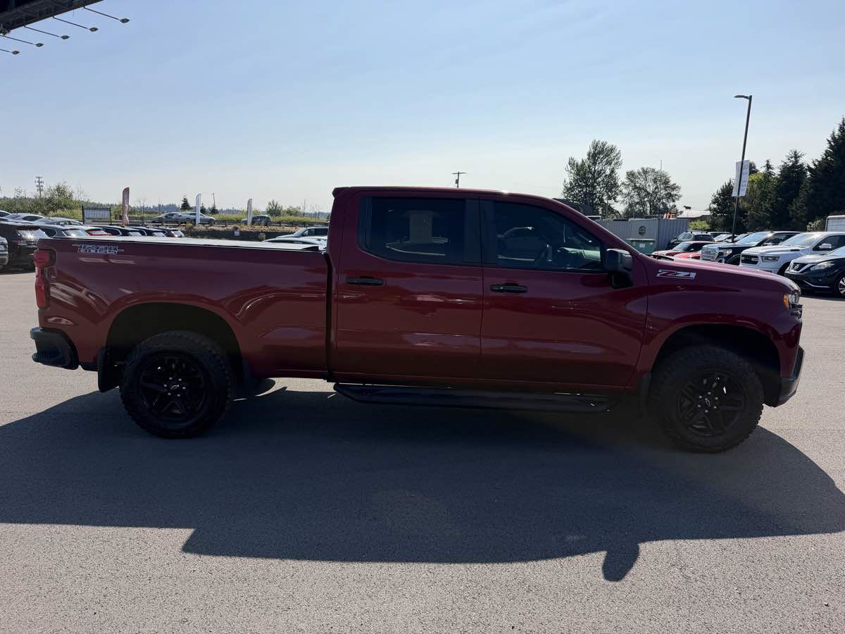 Used 2020 Chevrolet Silverado 1500 LT Trail Boss w/ Convenience Package AWD/4WD image 9