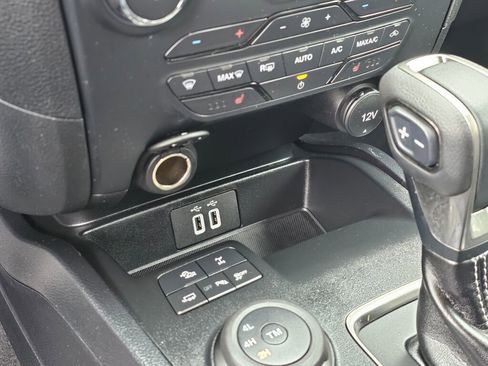 Used 2022 Ford Ranger XLT w/ Equipment Group 302A High AWD/4WD image 27