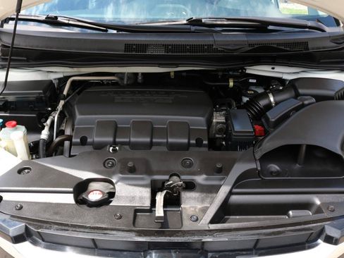 Used 2016 Honda Odyssey EX-L image 48