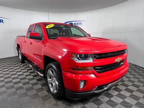 Used 2017 Chevrolet Silverado 1500 LT w/ All Star Edition AWD/4WD image 7