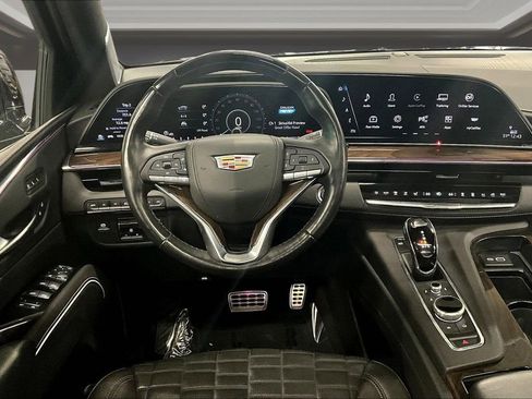 Used 2023 Cadillac Escalade ESV Premium Luxury Platinum w/ LPO, Floor Liner Package AWD/4WD image 8