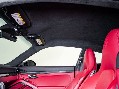 Used 2019 Porsche 911 Turbo S image 19