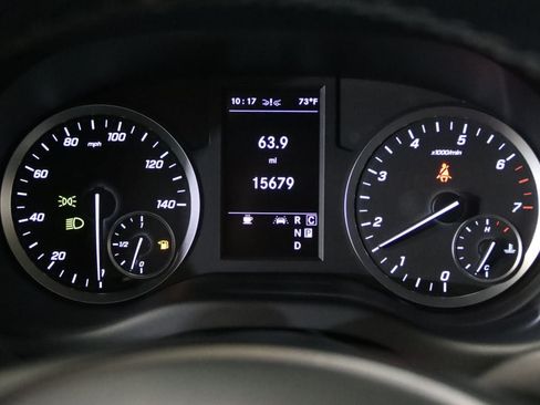 Used 2023 Mercedes-Benz Metris Passenger image 37