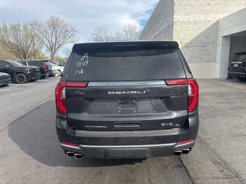 Certified 2025 GMC Yukon Denali Ultimate image 6