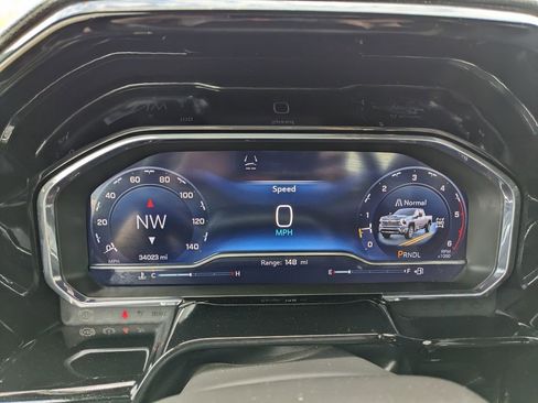 Used 2025 Chevrolet Silverado 2500 High Country w/ High Country Premium Package image 39