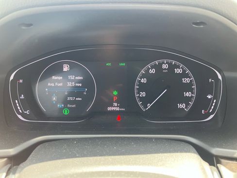 Used 2019 Honda Accord Touring image 14