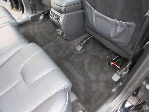 Used 2021 Hyundai Santa Fe Limited image 22