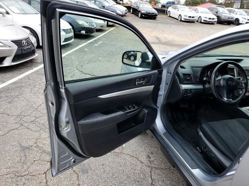 Used 2013 Subaru Outback 2.5i Premium w/ Popular Pkg 1B image 14